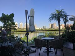 -酤居湖景音乐餐吧(安宁店)