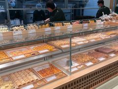 面包甜点陈列柜-泸溪河桃酥(欧尚店)