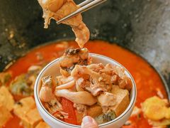 -老刘生态大鱼坊铁锅炖鱼(赛马场店)