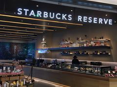 -星巴克臻选(上海合生汇1F店)