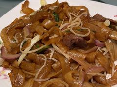 干炒牛河-稻香酒家·34年老字号·港式粤菜(汉街店)