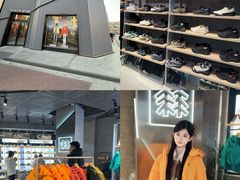 -王府井奥莱棋盘山小镇