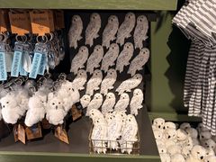 -九又四分之三站台哈利波特商店