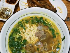 -杨记清芳牛肉拉面(京广路店)