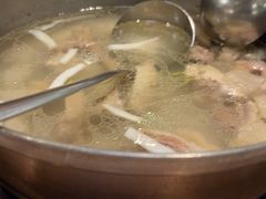 -润园四季椰子鸡火锅(南山海岸城店)