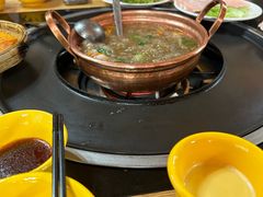 -银同牦牛肉火锅