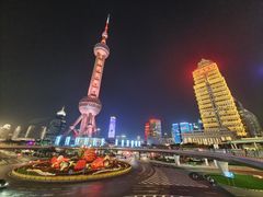 -陆家嘴空中步行连廊