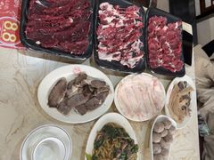 -粤潮牛肉火锅店(江南大道店)