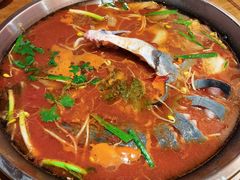 -新凯里酸汤鱼(飞山街店)
