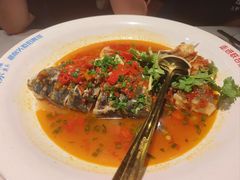 -坛宗剁椒鱼头(河西王府井店)