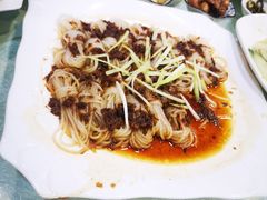 -三辣馆