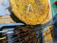 隔壁店的蒜蓉烤馕-清真·马峰烤肉(小学习北巷店)