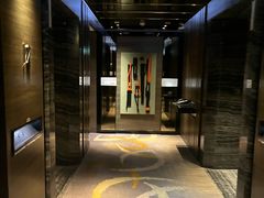 -九龙东皇冠假日酒店室外泳池