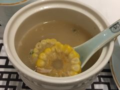 -丹江口渔村·湘味厨房(桃园店)