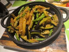 -鑫小城故事·藕汤·家常菜(台北一路总店)