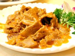 扒……扒牛肉？-荷花泰菜(东方新天地店)