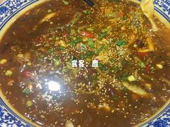 酸菜鱼鳅-江湖黑大兔(杨家坪店)