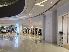 -优衣库(青岛万象城店)