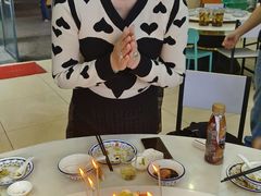 -覃记海鲜美食餐厅