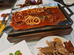 -胡记饭店(保工街店)