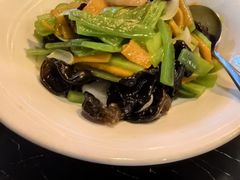 -苏雅经典名食(国际海水浴场店)