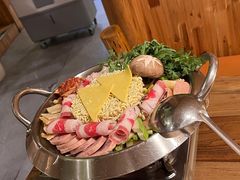 -恩你小木屋·韩式料理(假日广场店)