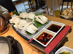 -一朵菌·野生菌探索家火锅(南亚店)