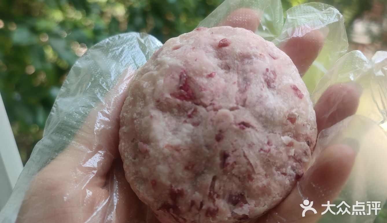 薅羊毛！3.9元买仟吉一盒玫瑰月饼🥮太值了