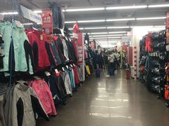 -迪卡侬(西三旗店)