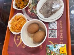 -牛一嘴·兰州牛肉面·大盘鸡(财富中心店)