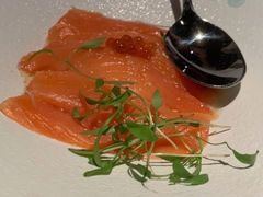 三文鱼温泉蛋配鱼子-Solo(衡山路店)