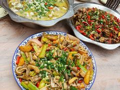 -廖哥泡椒兔(峨眉店)