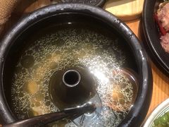 -云海肴·汽锅鸡·云南菜(天山百盛优客店)