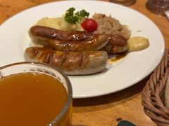 -兰特伯爵西餐厅·啤酒屋(方庄店)
