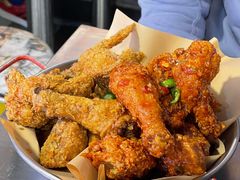 炸鸡一半一半-富乐满韩国正宗炸鸡韩国料理(虹泉路店)