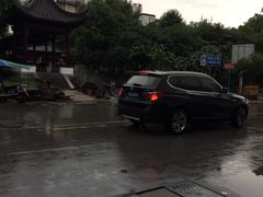 -观前公园人防停车场