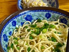 -无名氏宵夜小摊(祝家三姐妹馄饨店)