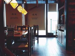 -云海肴·汽锅鸡·云南菜(天山百盛优客店)