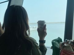 -抱抱地球咖啡馆(国家海洋博物馆店)