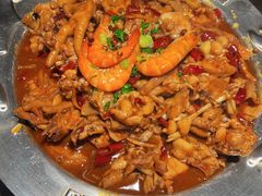 牛蛙煲-胖哥俩肉蟹煲(盐城金鹰国际店)