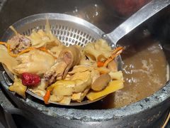 -蘑界·野生菌火锅(深业上城店)