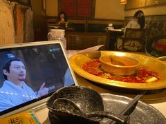 -哥老官重庆美蛙鱼头(日月光店)