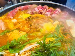 肥牛部队火锅-京尚道韩式美食屋(海甸岛店)