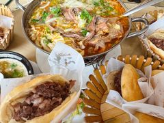 -闫家驴肉老店(华电一校店)
