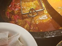 -三个四川人火锅(华联商厦店)