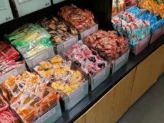 零售区-良品铺子(五角场万达店)