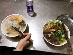 -文山荷鲜居(翠湖店)