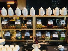 零售区-岷山饭店-芝芝自助餐厅