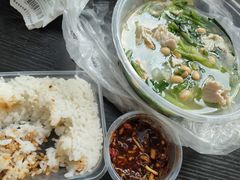 -陆师傅砂锅烫菜(圆通街店)
