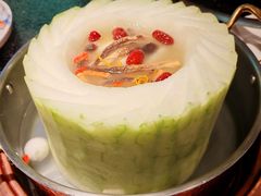 -得意咚瓜·顺德鱼生·冬瓜火锅(深圳首店)